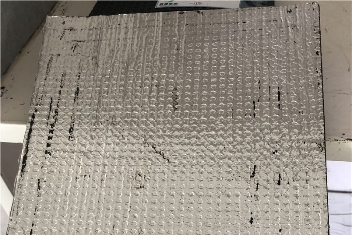 使用铝箔面的防水卷材有哪些好处？